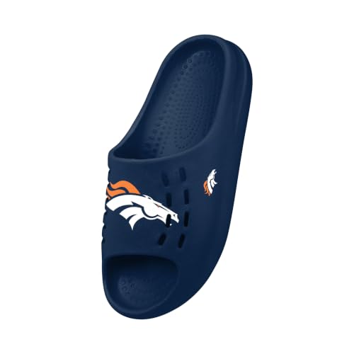 Image of FOCO Men's NFL Team Big Logo Molded Chunky Slide Sandals | Casual Sandals