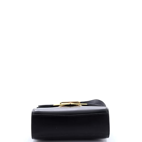 Pre-Loved Clip Flap Bag Leather, Black4