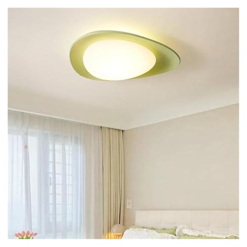 Plafonnier créatif galet crème pour illuminer et décorer une chambre à coucher cocooning