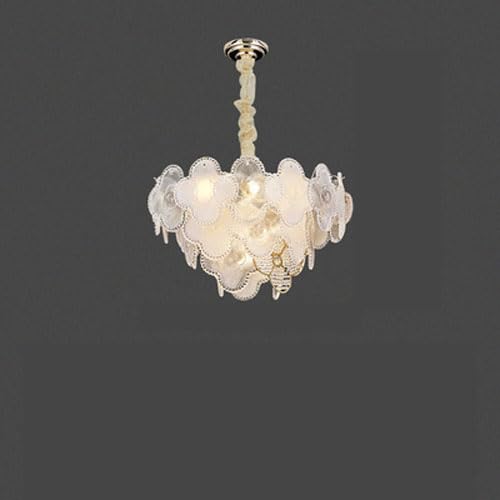 Lustre en cristal français quadrilobe haut de gamme pour l'élégance d'un salon moderne