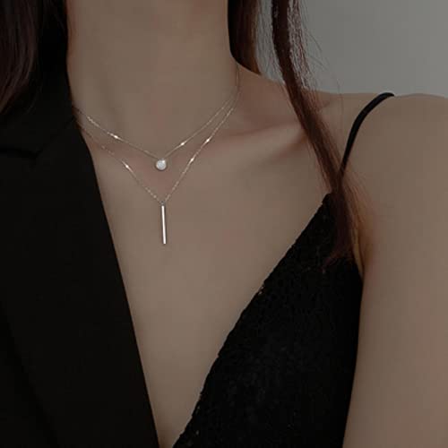 Collier zircon vert pour illuminer vos tenues de bureau et vos rendez-vous galants