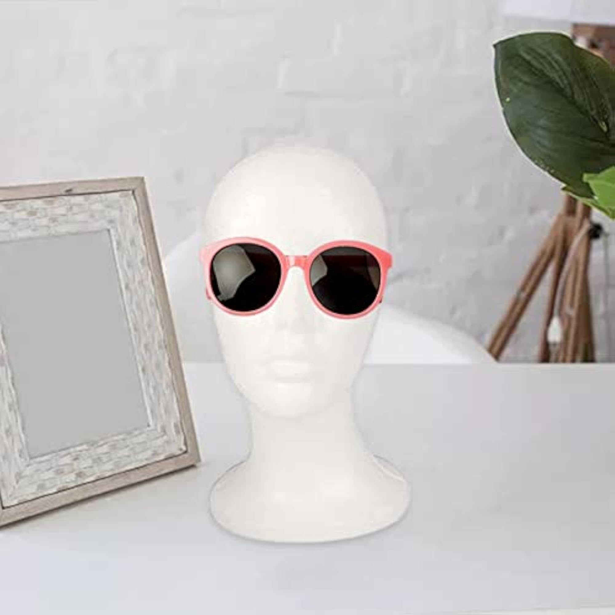 White Holder Hairpiece Stand for Home Use