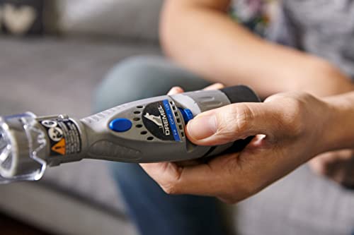 Dremel 7020 PGK Elektrischer Krallenschleifer mit Leise Motor, Nagelknipser Set (mit 4 Zubehören; Variable Drehlaufzahl von 7.000-18.000 1/min zum Schleifen von Krallen von Katzen und Hunden)