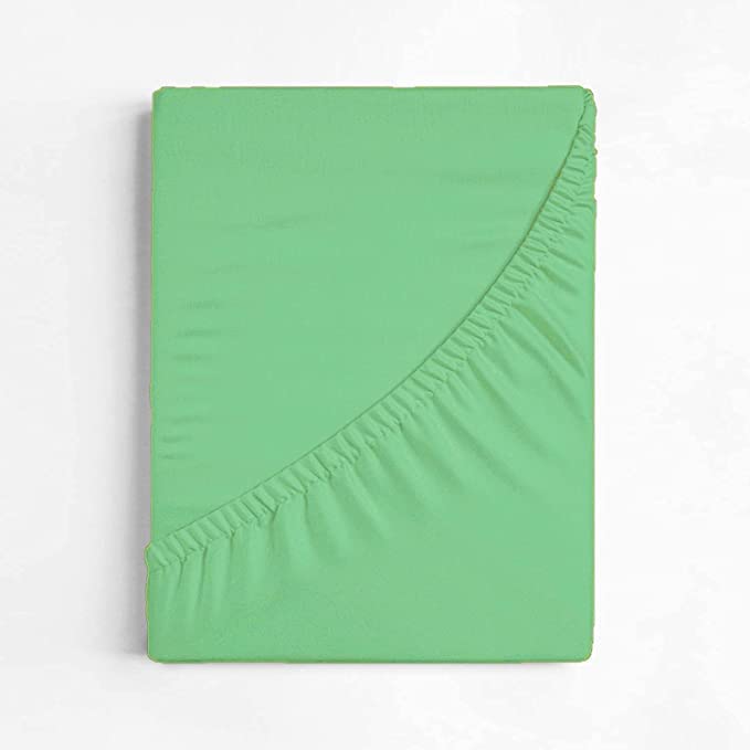 British Home Bedding, Plain Polycotton Percale Fitted Bed Sheets - Image 3