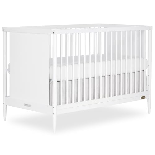 Dream On Me Clover 4-in-1 Crib in White