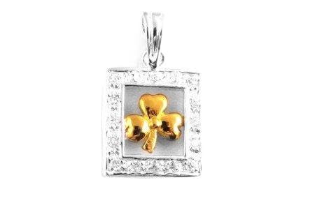 Pendentif trèfle argent plaqué anti-ternissement pour peau sensible