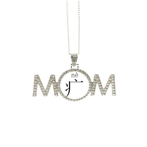 Personnage chinois pendentif et collier anniversaire maman M