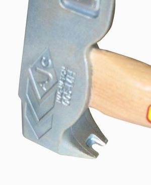 Ajc MWT-005-MH 17Oz Magnet Roofing Hatchet thumb #3