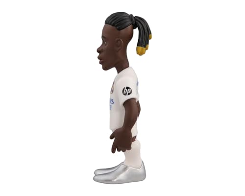 MINIX Figura Eduardo Camavinga Real Madrid (12 CM): Estatua coleccionable del centrocampista francés. Figura premium y detallada. Producto oficial y licenciado. Ideal para fans del equipo blanco. - imagen 4