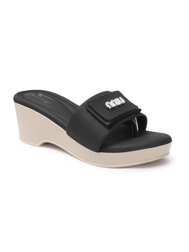 Image of CHINRAAG Women Hill Sandles For Woman