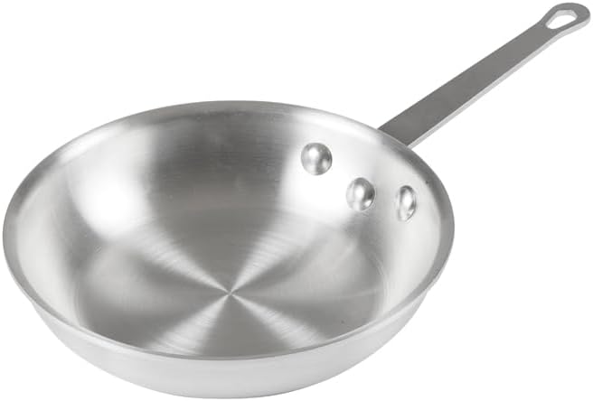 Winco Commercial-Grade Aluminium Fry Pan/Skillet, Natural Finish, 8" - Image 2