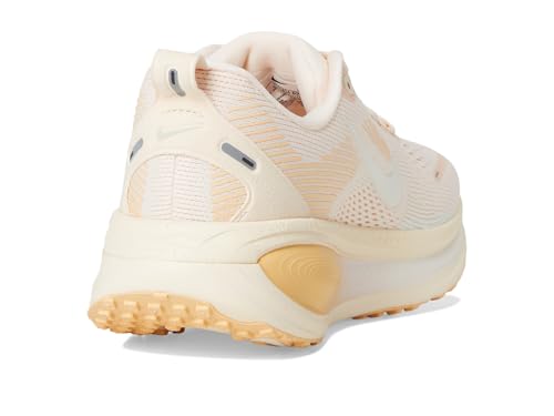 Image of Nike Womens Vomero 18