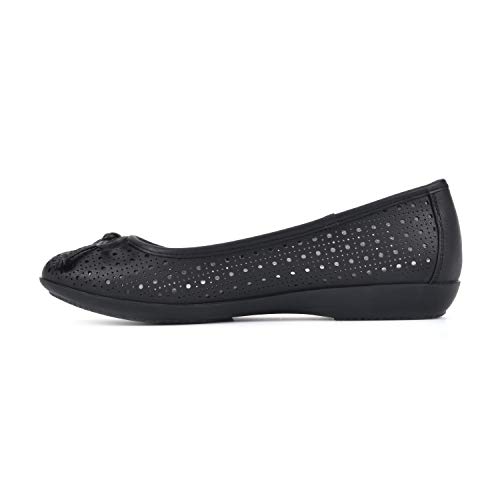Image of CLIFFS BY WHITE MOUNTAIN Women's Cheryl Cushioned Ballet Flat