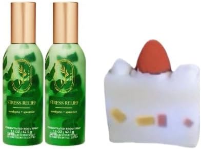 WhiteBarnBath&Body - 2 Concentrated Room Spray 1.5 oz / 42.5 g and Strawberry Soap Cake (Label Artwork Varies) (Eucalyptus Spearmint)