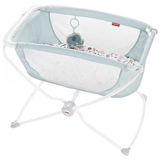 Fisher-Price Rock with Me Bassinet, Blue