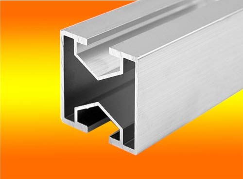 10 Meter Montageprofil leicht 40 x 40mm von bau-tech Solarenergie