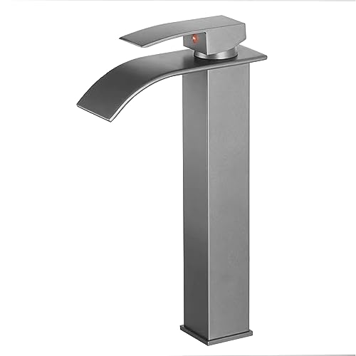 Mitigeur de bassin noir grand modèle avec bec cascade ouverte