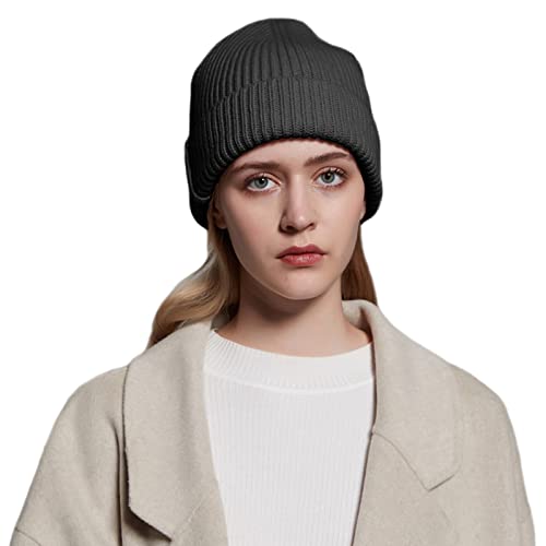Bonnet en tricot torsadé 100% laine, la douceur enveloppante d'un chapeau de d'hiver pour femme
