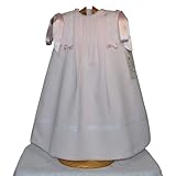  Faldón en pique canutillo rosa con tira bordada blanca, tabla y jaretas. Talla 6/12 meses