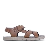 Sandalias Geox Glenn para hombre en Cognac. Sandalia ligera y altamente acolchada. Piel superior completa. Cierre de gancho y bucle de cuero. Cómodo forro textil. Suela perforada con patente GEOX para transpirabilidad y rendimiento. Suela EVA para ligereza y amortiguación. Las ranuras flexibles proporcionan flexibilidad y movimiento natural. - Parte superior de piel, forro sintético, suela sintética.