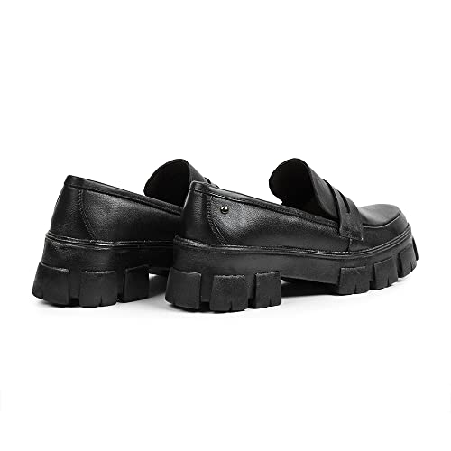 Sapato Feminino Mocassim Tratorado Em Couro (41, Preto)