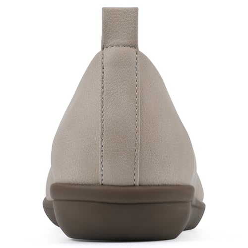Image of CLIFFS BY WHITE MOUNTAIN Women's Twiggy Moccasin Style Loafer Flat