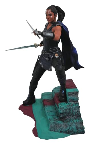 Diamond Select Toys Marvel Gallery: Thor Ragnarok Valkyrie PVC Vinyl Figure