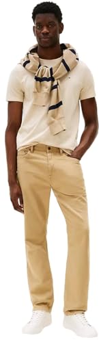 Image of Tommy Hilfiger Men's Tommy Jeans Short Sleeve Logo T-Shirt