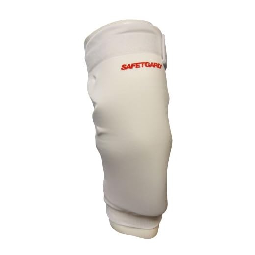 SafeTGard Medium Long Sliding/Fielding Leg Pad (White)