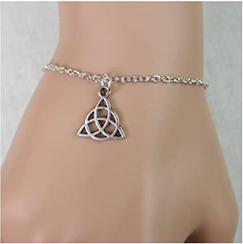 Tiny Celtic Trinity Knot Bracelet, Antique Silver Celtic Trinity Knot Charm, Irish Celtic Jewelry, Celtic Triquetra, Adjustable Bracelet #TOP1
