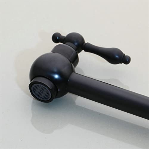 Robinet de remplissage de pot mural pour simplifier la cuisson des repas