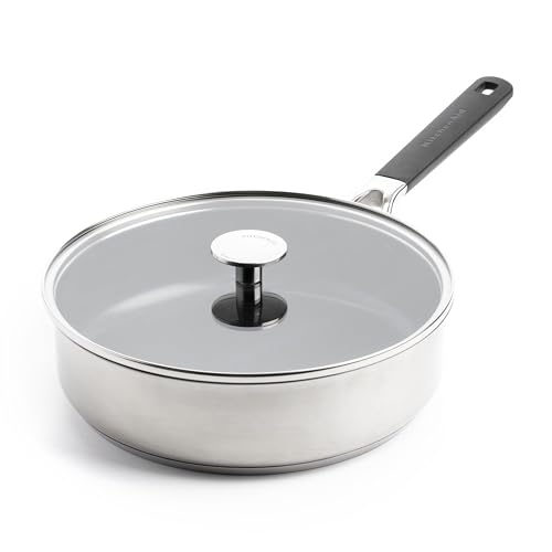 KitchenAid Classic Stainless Steel Sartén Baja de Acero Inoxidable, Cerámica Saludable, Sin PFAS,Antiadherente,26 cm/3,6l,con Tapa de Cristal,Clad,Inducción,Mango Stay-Cool,Horno hasta 160°C,Plateada