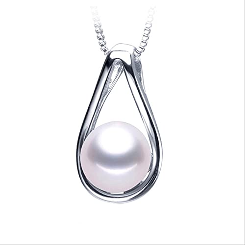 Pendentifs en perles pour sublimer vos tenues de bureau et vos soirées élégantes