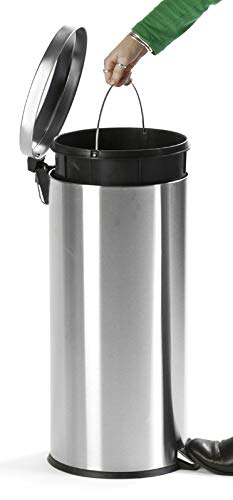 PROREGAL Runder Tretabfallsammler mit herausnehmbaren Kunststoff-Inneneimer | 30 Liter, HxBxT 64x30x33cm | Matt Silber
