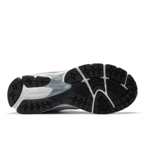 Image of Grey New Balance 2002R M