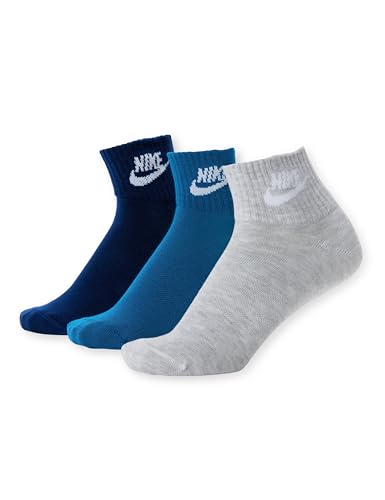 Image of Nike Unisex Adult Sportswear Dri-FIT Everyday Essential Ankle Socks (3-Pack) | Mens and Womens