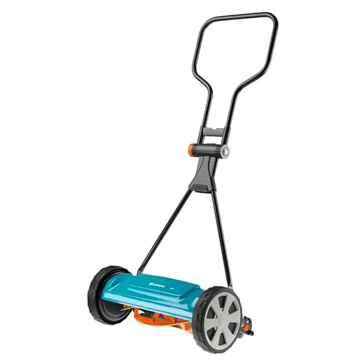 GARDENA Tondeuse hélicoïdale 400 Classic: Tondeuse à Main, Largeur de Travail de 40 cm pour pelouse jusqu'à 200 m², Cylindre de Coupe en Acier de qualité, Coupe sans Friction (4018-88)