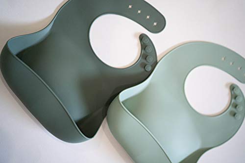 Ava + Oliver Silicone Bib Set - Adjustable Waterproof Bibs - Set of 2 (Forest) - Thumbnail 6