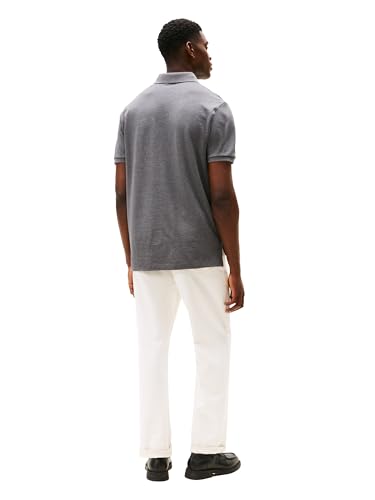 Image of Tommy Hilfiger Men's Short Sleeve Cotton Pique Polo Shirt in Classic Fit