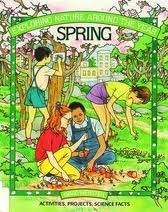 Paperback Spring (Exploring Nature Around the Year) Book