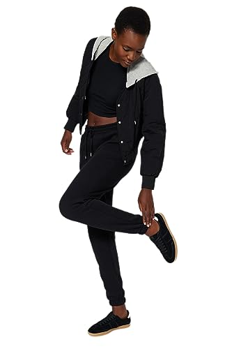 Pantalon de survêtement femme Trendyol confortable avec taille élastique coupe moderne