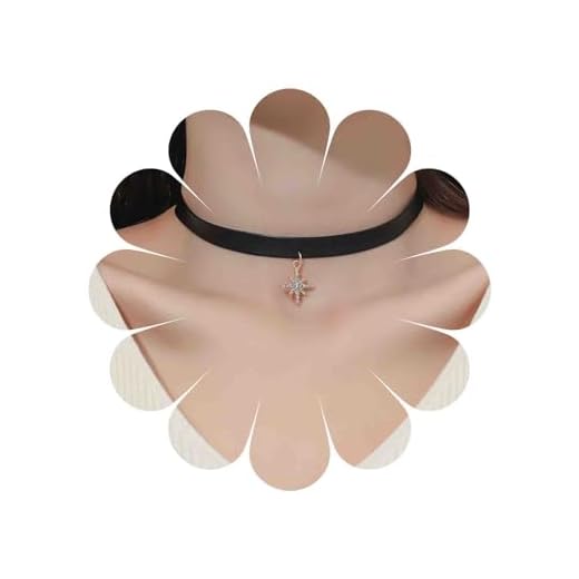 TseanYi Colar gargantilha de couro preto com pingente de estrela do norte, colar curto de couro gótico, colar curto de couro, gargantilha larga de ouro, zircônia cúbica, joia feminina, Zinco, Sem