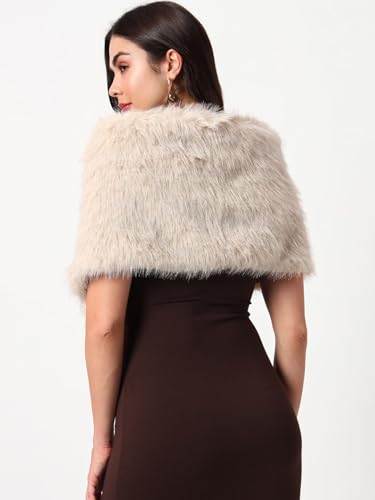 Image of Extra Large Women's Faux Fur Collar for Winter Coat