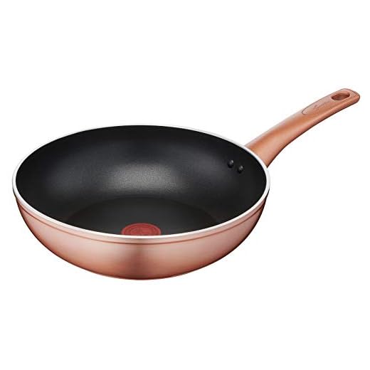Lagostina Ramata Wok Antiaderente in Alluminio Ø 28 cm con Esterno Effetto Rame, Pentola Gas e Forno, Rivestimento Titanium Easy, Manico Ergonomico in Bakelite
