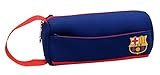 Estuche portatodo con los colores y el escudo de tu equipo favorito ideal para que te acompañe en la vuelta al colegio