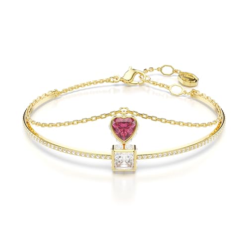 Questo affascinante bracciale doppio è realizzato all’insegna del romanticismo