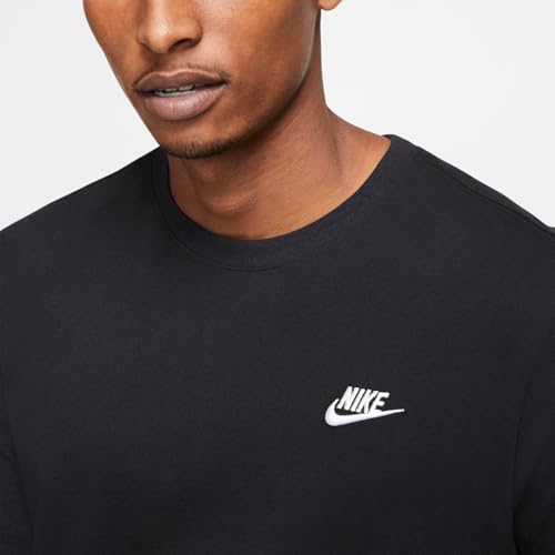 Men's Nike Sportswear Club T-Shirt, Nike Shirt for Men with Classic Fit, Black/White, S