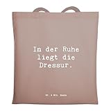 Mr. & Mrs. Panda Beutel Spruch Reitlehrerin Ruhe - Geschenk, Dressurreiten, Uni Tasche, Berufsliebe, Berufspassion, Jutebeutel, Beruf, Reitlehrer, Reitausbildung, Laptoptasche, Pferdeliebhaberin