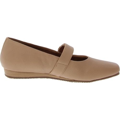 SoftWalk Women's Valdivia Mary Jane Flat2