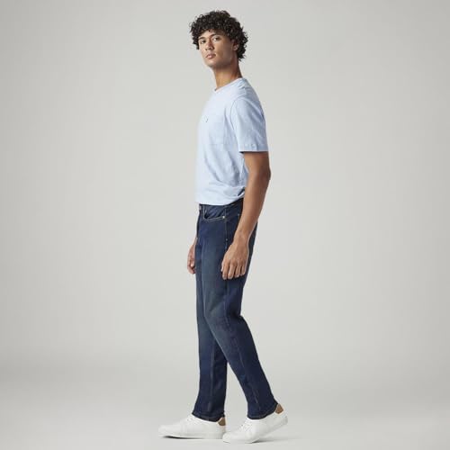 Image of Levi's Men's 541 Tapered Fit Mid Rise Jeans